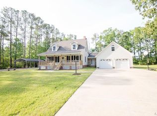 111 Robert St, Camden, NC 27921