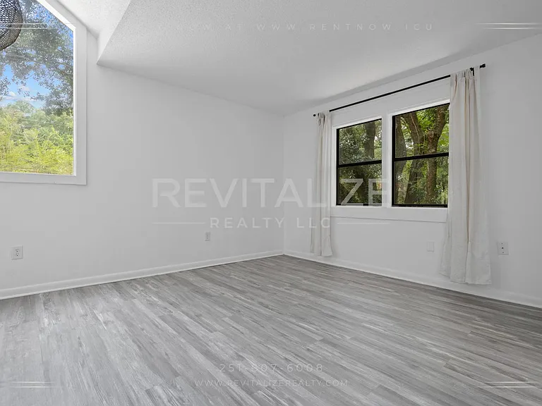 2739 Knollwood Dr — Photo 28