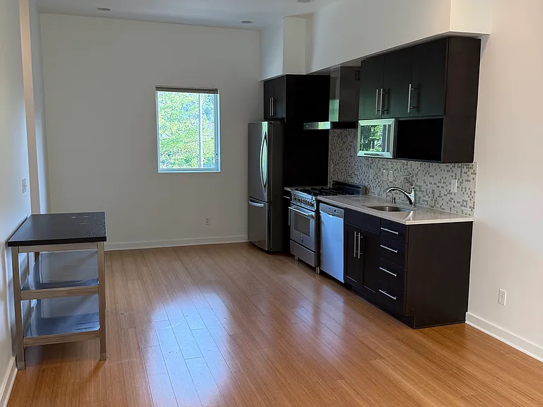 6013 Roosevelt Way NE — Photo 7