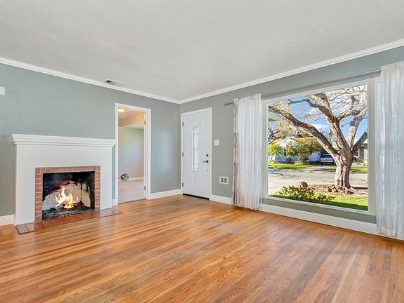 4th image of 4511 62nd St
