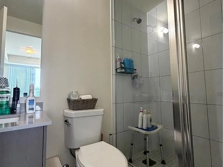 509 Dundas St W #616 — Photo 16