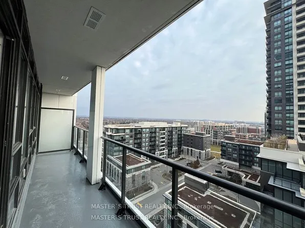 18 Water Walk Dr, Markham, ON