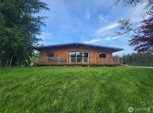 663 Whiskey Creek Beach Rd, Pt Angeles, WA 98363