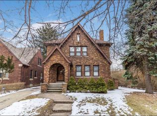 16924 Muirland St, Detroit, MI 48221