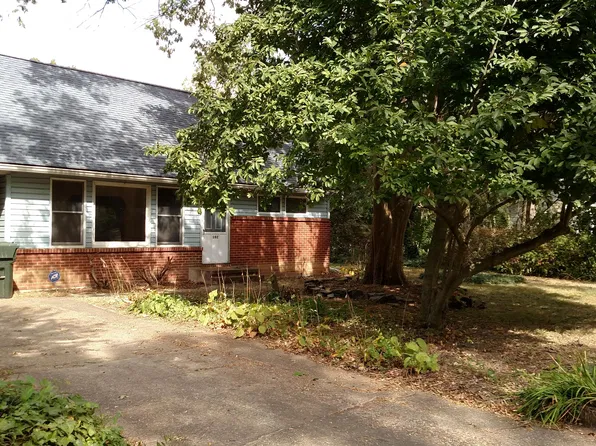 102 Dallas Ave, Newark, DE 19711