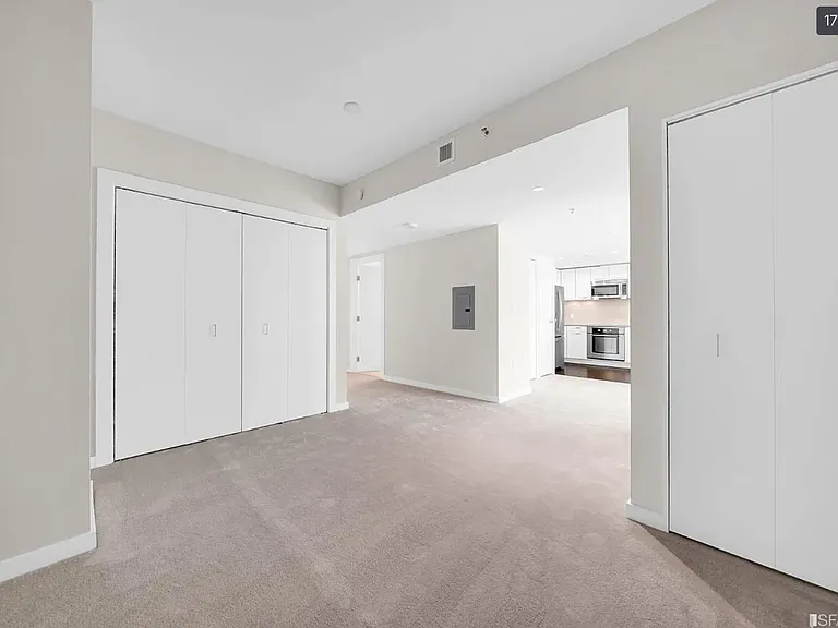 1 Hawthorne St #2J — Photo 13
