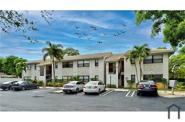 Building Photo - 11628 NW 26th Ct