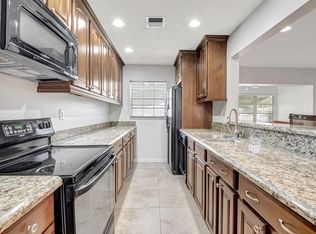 14580 Canalview Dr APT B, Delray Beach, FL 33484