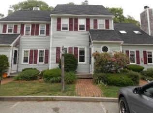 12 Woodview Dr #5C, Falmouth, MA 02540