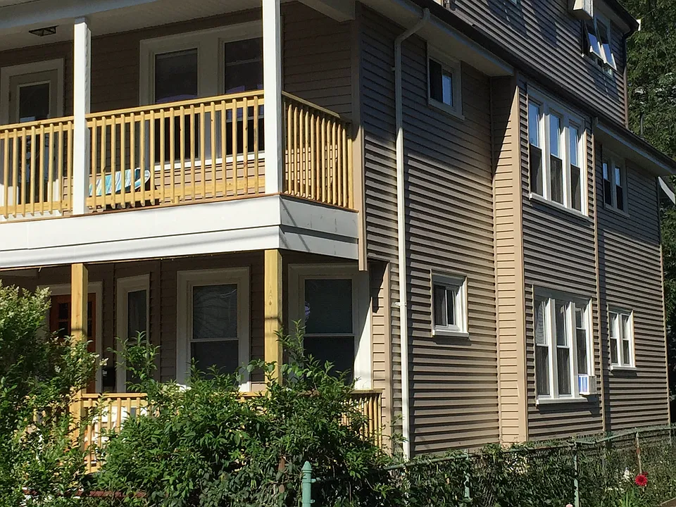 41 Westford St #2