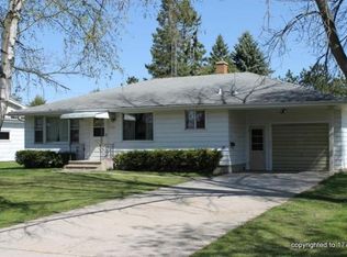 2526 39th St, Two Rivers, WI 54241