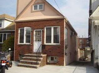 2227 48th St, Astoria, NY 11105