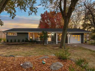 5505 Phoenix St, Golden Valley, MN 55422