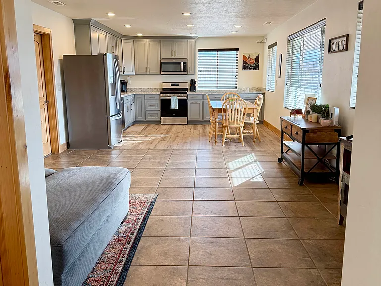 6413 N Countryside Cir — Photo 17