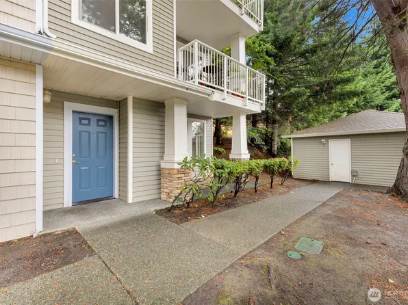 22104 41st Avenue S #101, Kent, WA 98032