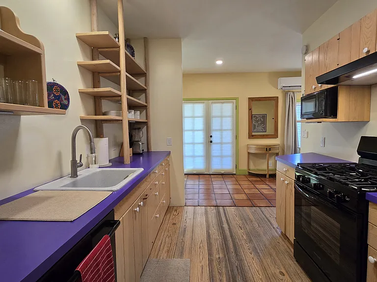 619 N Jerrie Ave — Photo 7