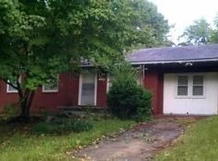1381 Pineglen Dr, Riverdale, GA 30296