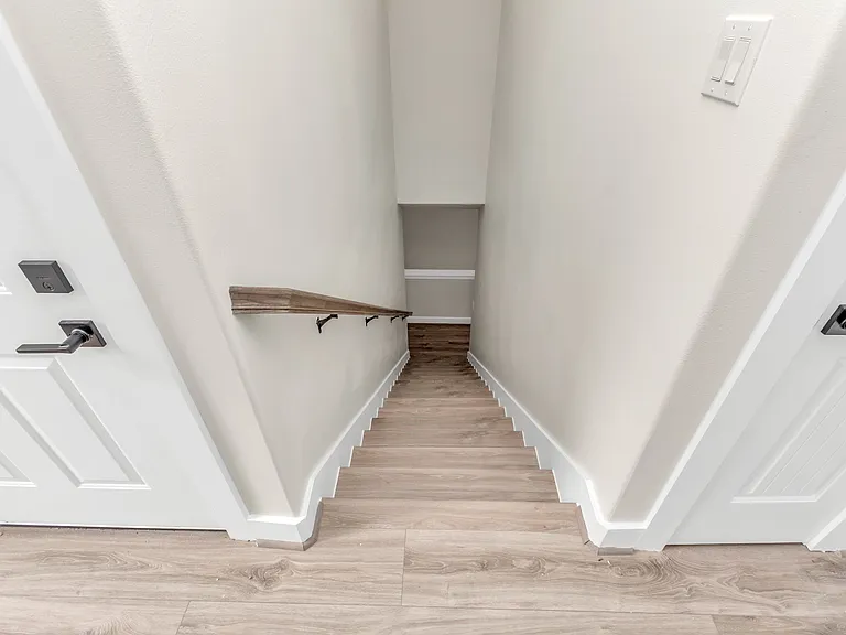 2408 Brailsfort St — Photo 44