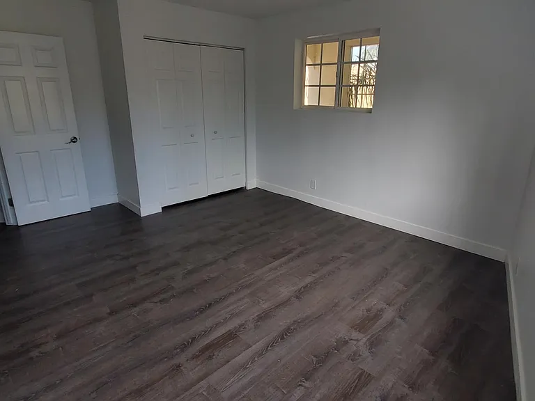 5771 La Jolla Blvd — Photo 12