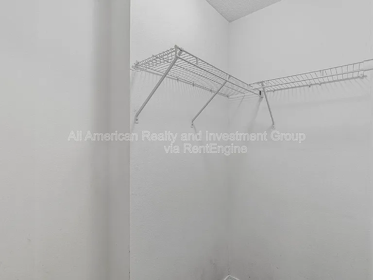203 Citadel Ln — Photo 29