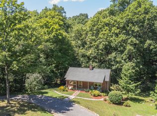 2130 McMahan Hollow Rd, Pleasant View, TN 37146