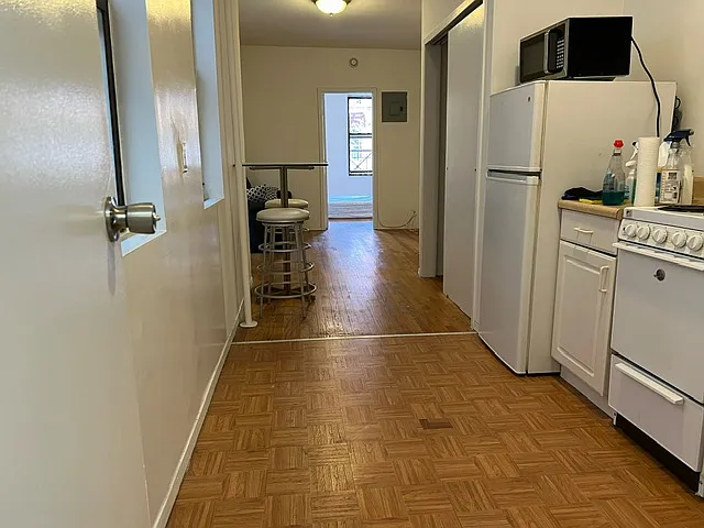 422 E 73rd St #4B — Photo 8