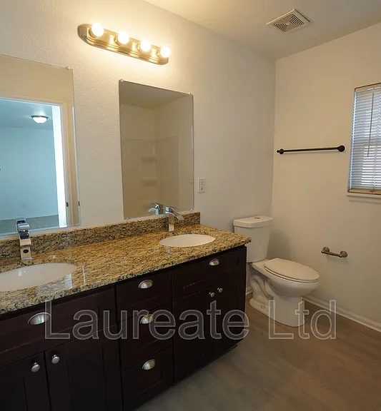 2995 W Yale Ave — Photo 11