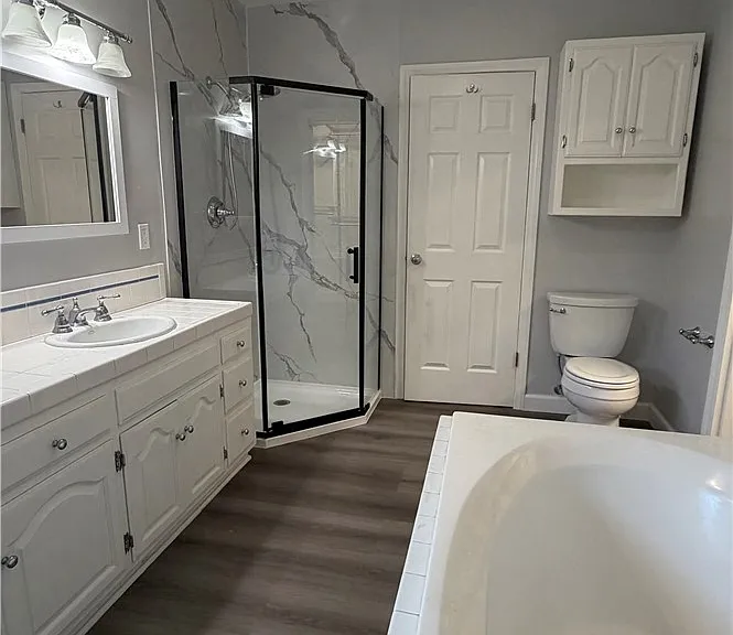 925 El Dorado St — Photo 5