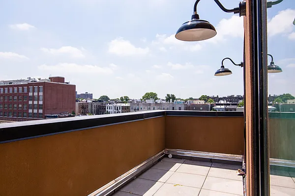 Rented by Nooklyn NYC LLC | media 91