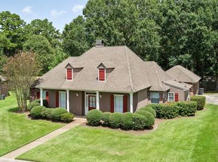 16167 Berryhill Dr, Baton Rouge, LA 70817