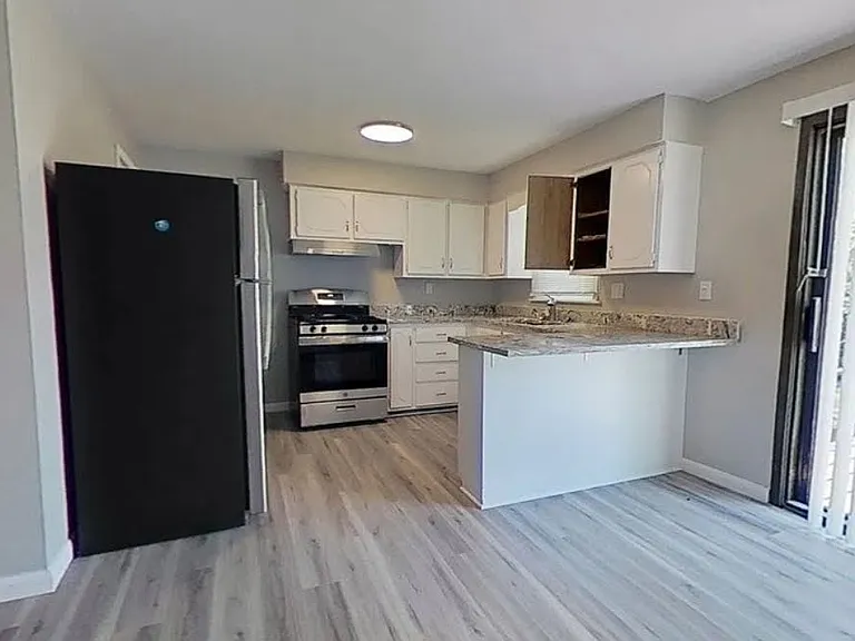 103 Racill Ct — Photo 3