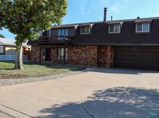 409 Merrill Dr, Clovis, NM 88101
