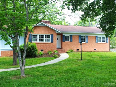 514 Powell Cir NE, Lenoir, NC, 28645