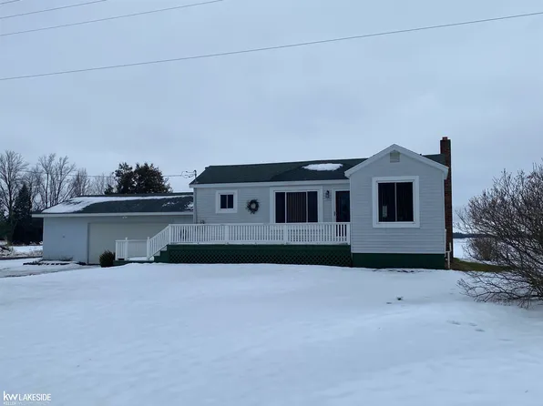 2047 N Verona Rd, Bad Axe, MI 48413