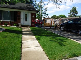 20352 Abrahm St, Clinton Twp, MI 48035