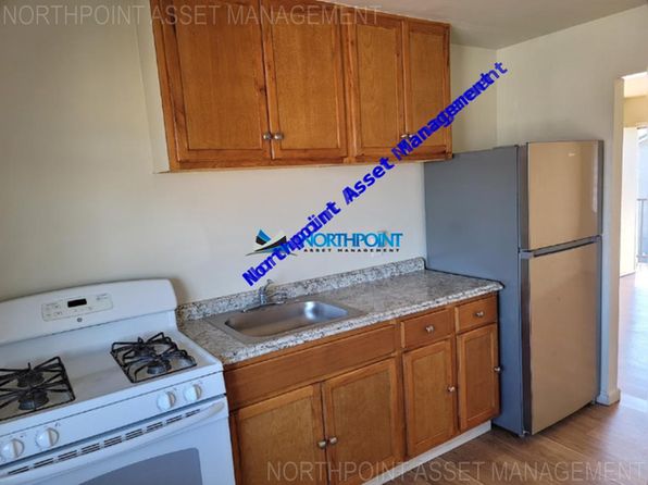 3720 Astoria St APT 2
