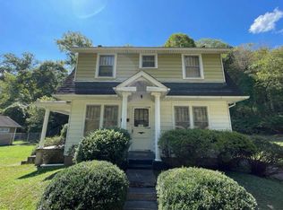 835 Woodward Dr, Charleston, WV 25387
