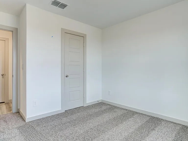 25 Wilshire Blvd — Photo 26