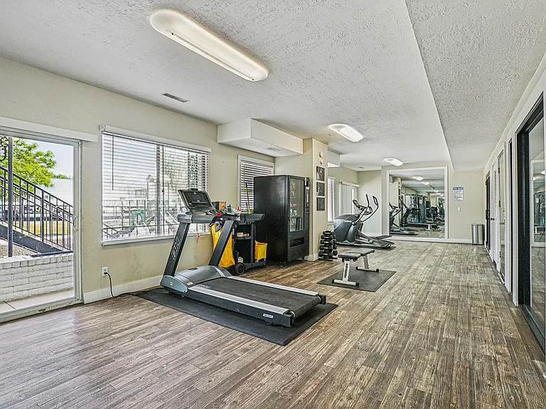 River Rock Apartments — Photo 15