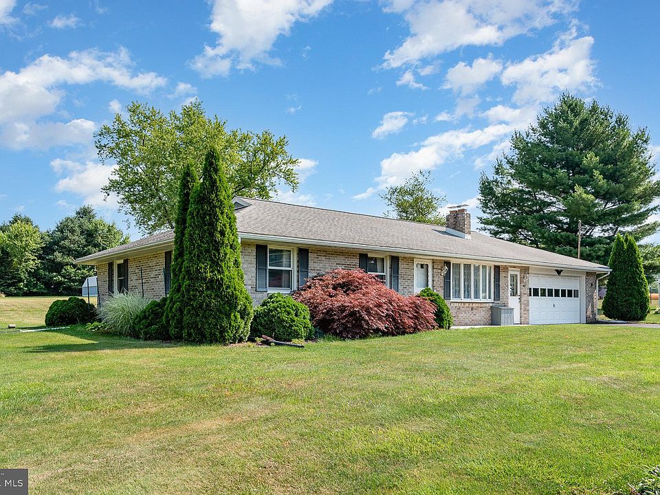 2585 Springwood Rd, York, PA 17402 Zillow
