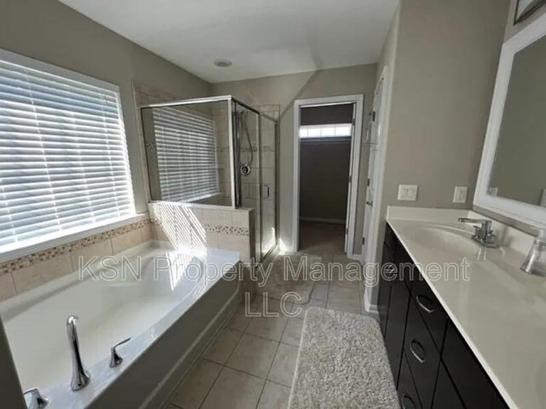 148 Tahoe Dr — Photo 34