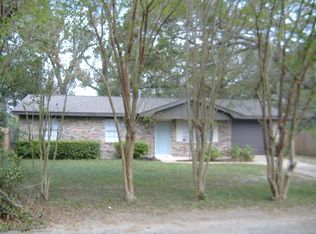1604 Acorn Ln, Pensacola, FL 32514