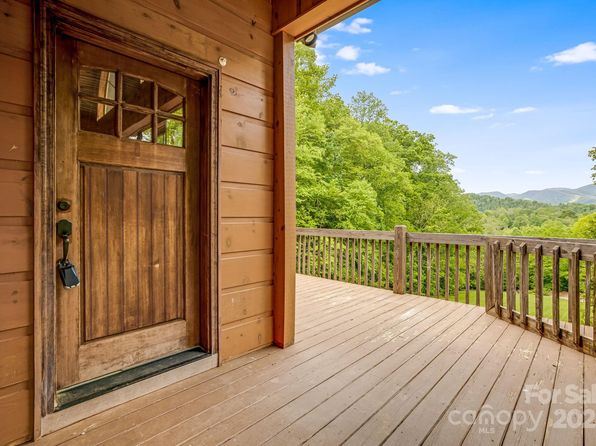 110 Mailon King Rd, Leicester, NC 28748