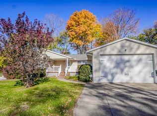 505 Rose Lane St SE, North canton, OH 44720