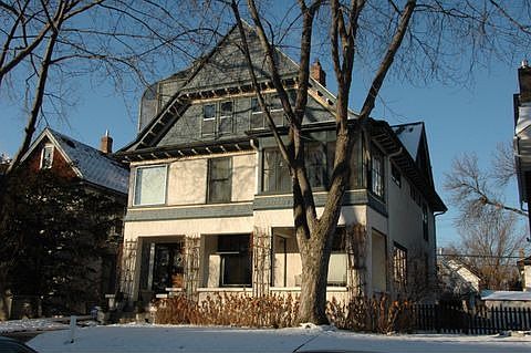 1st image of 2634 Bryant Ave S