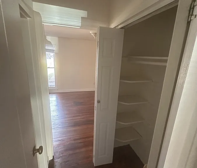 754 Girard St NW — Photo 8