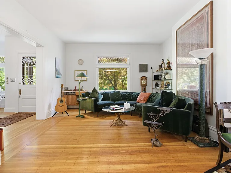 1524 Murray Ave — Photo 12