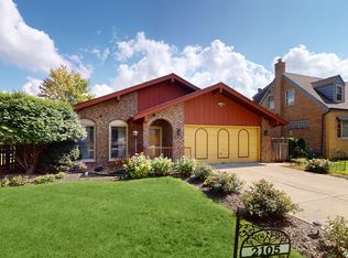 2105 S 16th Ave, Broadview, IL 60155