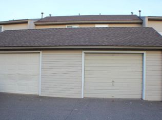 12277 Drake St NW, Coon Rapids, MN 55448