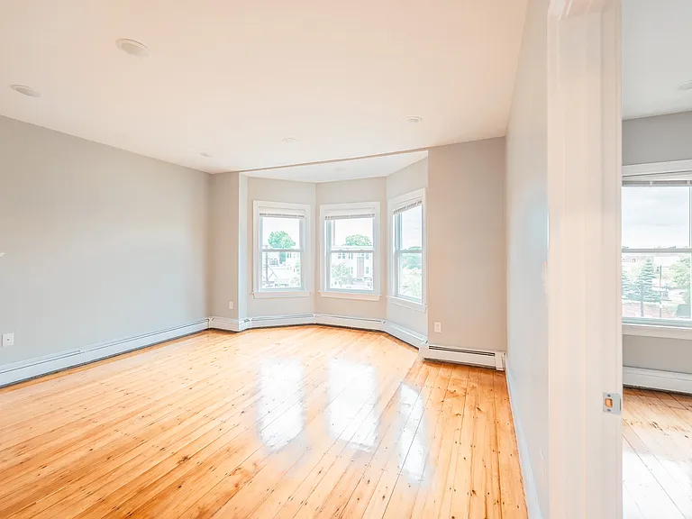 394 Centre St #1 — Photo 7